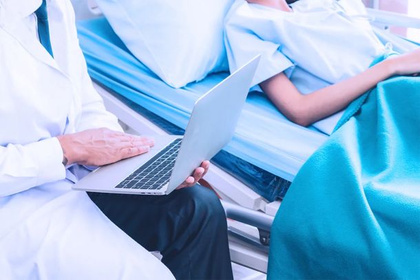 Opieka specjalistyczna po zabiegu endometriozy / konsultacje endometrioza